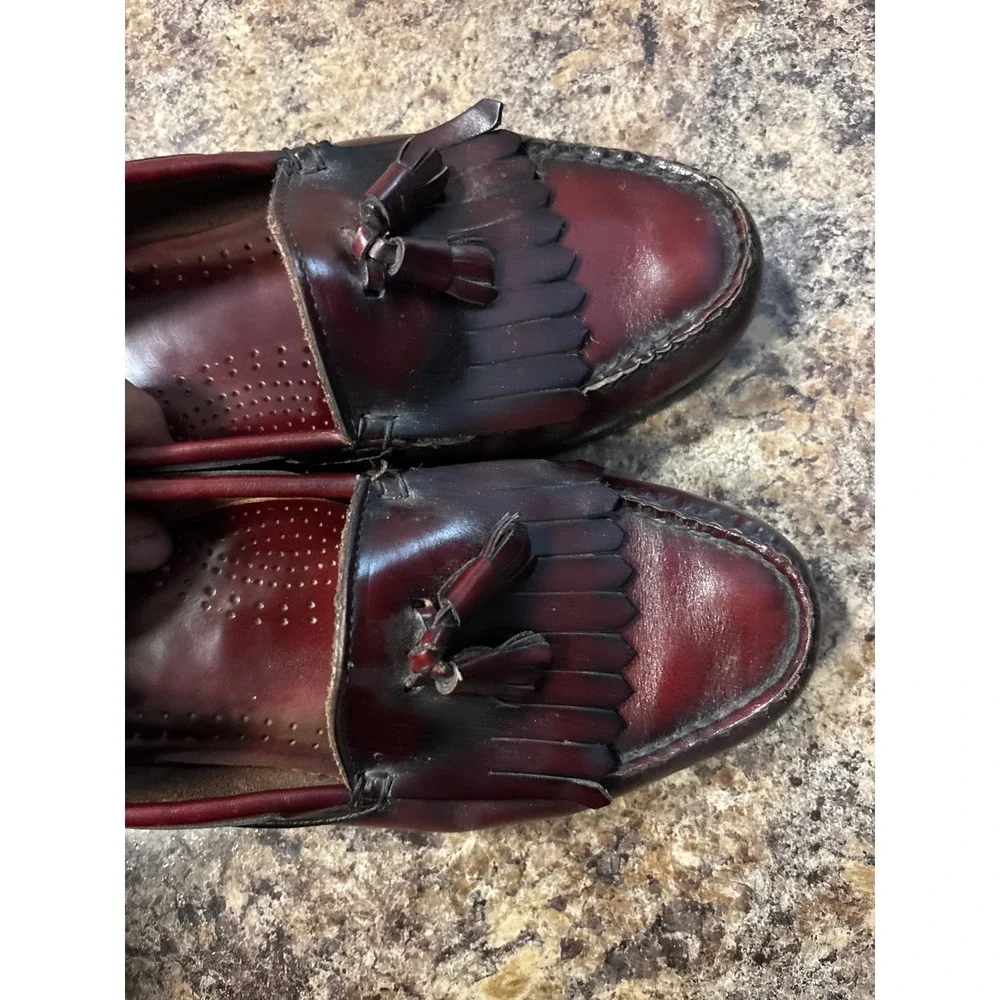 GH Bass Weejuns Mens 8.5 Burgundy Leather Kiltie Tassel Loafers Made in USA